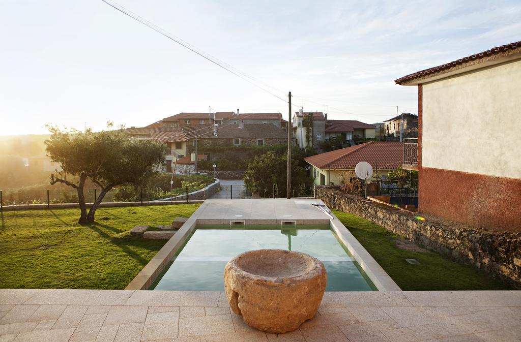 Villa Casas De Vale De Lobo Mirandela Esterno foto